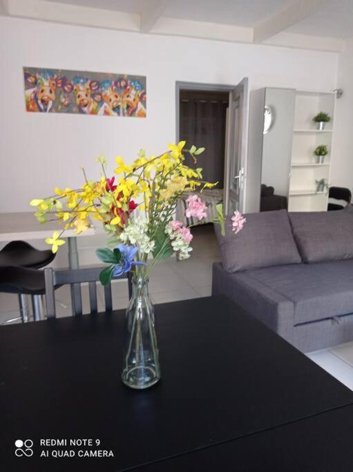 Appartement Au Coeur Du Village ซานารี-ซูร์-แมร์ ภายนอก รูปภาพ